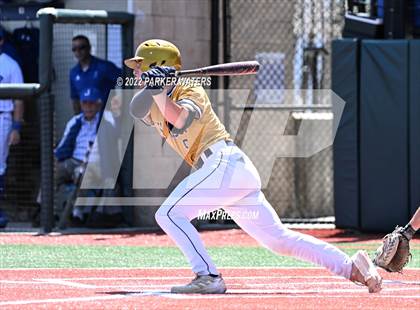 Thumbnail 1 in Holy Cross @ Jesuit photogallery.
