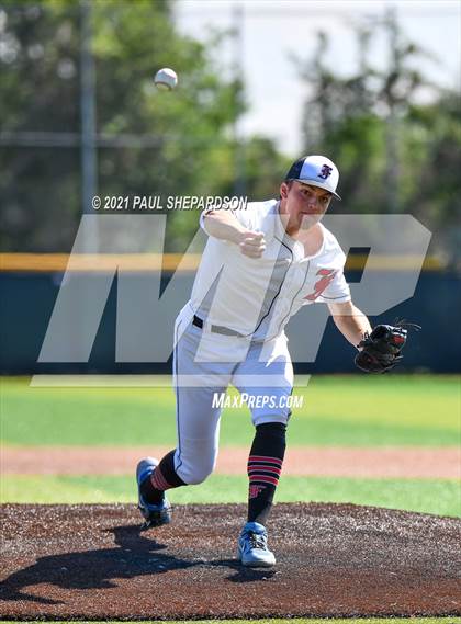 Thumbnail 1 in Fairview vs. Valor Christian (CHSAA 5A State Semi Final) photogallery.