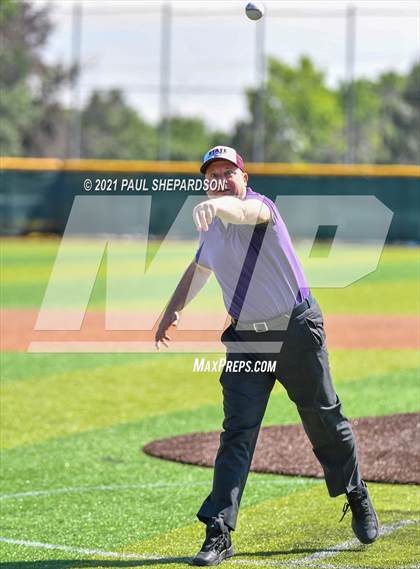 Thumbnail 2 in Fairview vs. Valor Christian (CHSAA 5A State Semi Final) photogallery.
