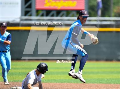 Thumbnail 2 in Fairview vs. Valor Christian (CHSAA 5A State Semi Final) photogallery.