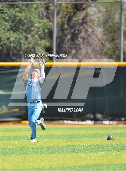 Thumbnail 1 in Fairview vs. Valor Christian (CHSAA 5A State Semi Final) photogallery.