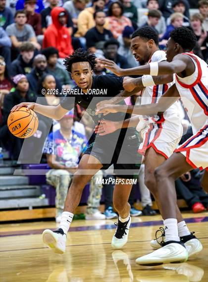 Thumbnail 3 in Greenfield vs Coronado (John Wall Holiday Invitational) photogallery.