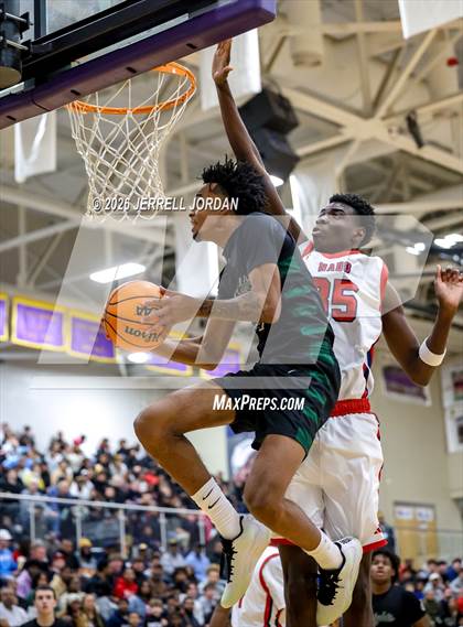 Thumbnail 3 in Greenfield vs Coronado (John Wall Holiday Invitational) photogallery.