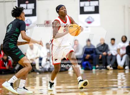 Thumbnail 3 in Greenfield vs Coronado (John Wall Holiday Invitational) photogallery.