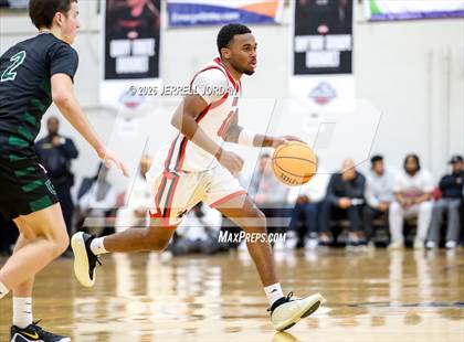Thumbnail 3 in Greenfield vs Coronado (John Wall Holiday Invitational) photogallery.