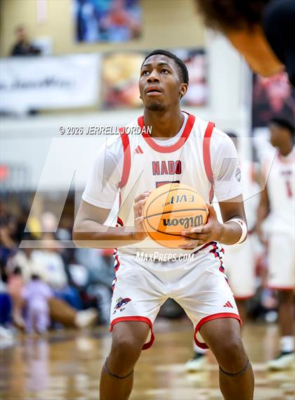 Thumbnail 2 in Greenfield vs Coronado (John Wall Holiday Invitational) photogallery.