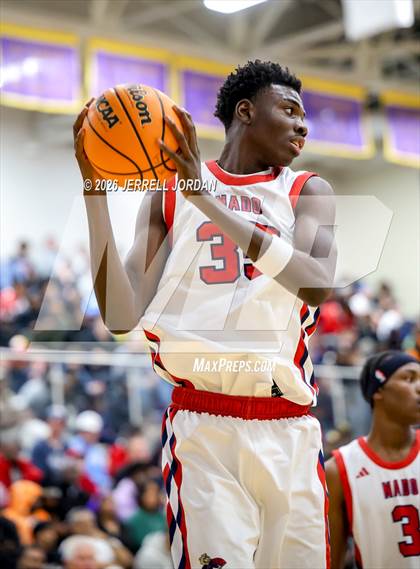 Thumbnail 3 in Greenfield vs Coronado (John Wall Holiday Invitational) photogallery.