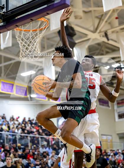 Thumbnail 1 in Greenfield vs Coronado (John Wall Holiday Invitational) photogallery.