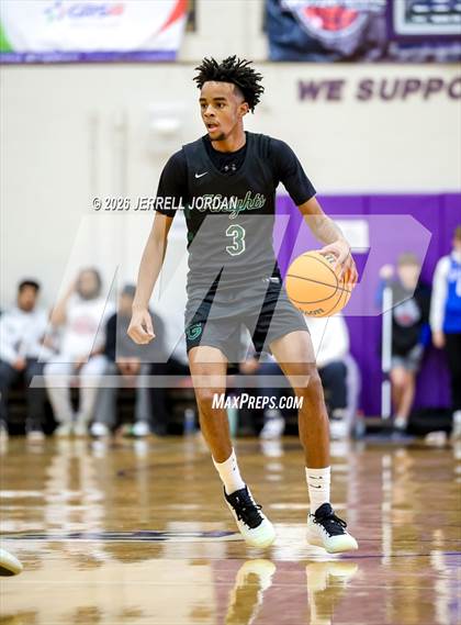Thumbnail 1 in Greenfield vs Coronado (John Wall Holiday Invitational) photogallery.
