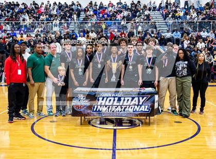 Thumbnail 2 in Greenfield vs Coronado (John Wall Holiday Invitational) photogallery.
