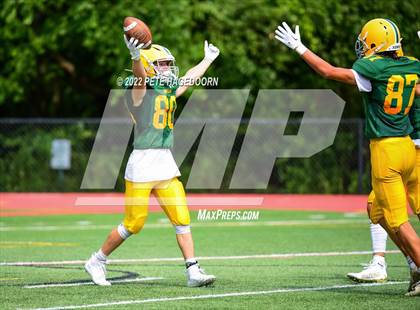 Thumbnail 1 in Roxbury @ Morris Knolls photogallery.