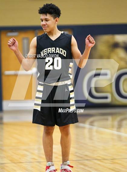 Thumbnail 1 in Kellis vs Verrado photogallery.
