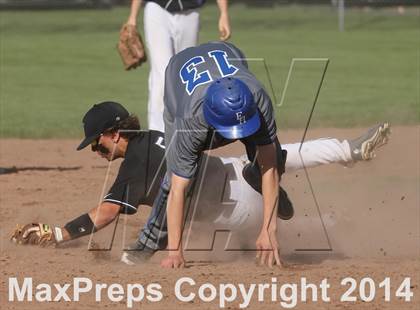 Thumbnail 3 in East Hampton vs Westbrook (Shoreline Conference Semifinal) photogallery.