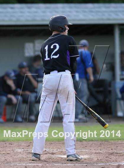 Thumbnail 3 in East Hampton vs Westbrook (Shoreline Conference Semifinal) photogallery.