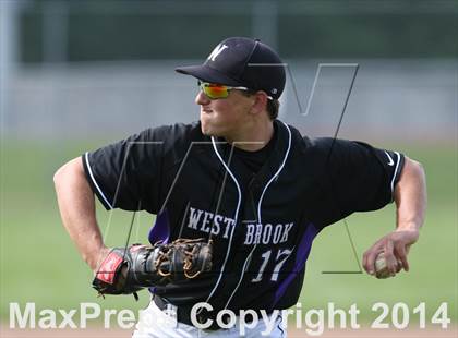 Thumbnail 3 in East Hampton vs Westbrook (Shoreline Conference Semifinal) photogallery.