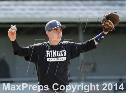 Thumbnail 2 in East Hampton vs Westbrook (Shoreline Conference Semifinal) photogallery.