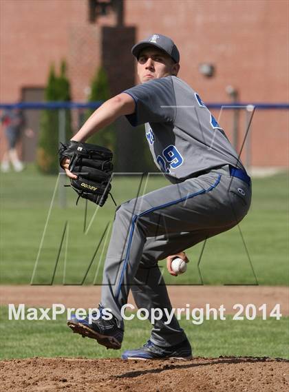 Thumbnail 3 in East Hampton vs Westbrook (Shoreline Conference Semifinal) photogallery.