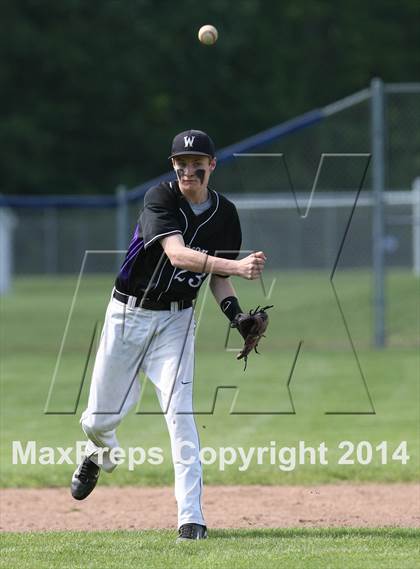 Thumbnail 2 in East Hampton vs Westbrook (Shoreline Conference Semifinal) photogallery.