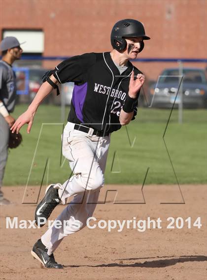 Thumbnail 1 in East Hampton vs Westbrook (Shoreline Conference Semifinal) photogallery.