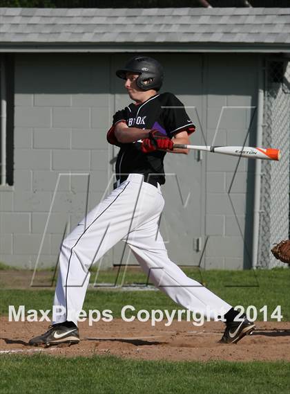Thumbnail 3 in East Hampton vs Westbrook (Shoreline Conference Semifinal) photogallery.