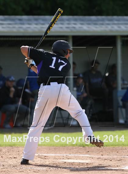 Thumbnail 2 in East Hampton vs Westbrook (Shoreline Conference Semifinal) photogallery.