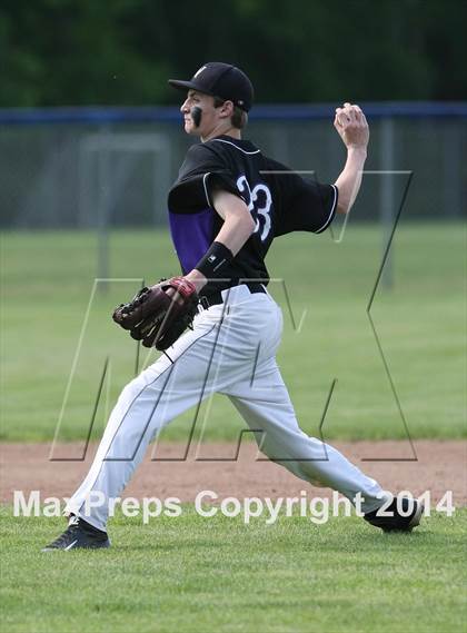Thumbnail 2 in East Hampton vs Westbrook (Shoreline Conference Semifinal) photogallery.