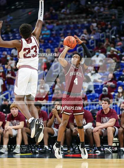 Thumbnail 1 in Grapeland vs. Clarendon (UIL 2A Final) photogallery.