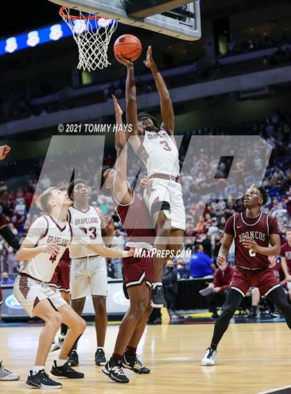 Thumbnail 1 in Grapeland vs. Clarendon (UIL 2A Final) photogallery.