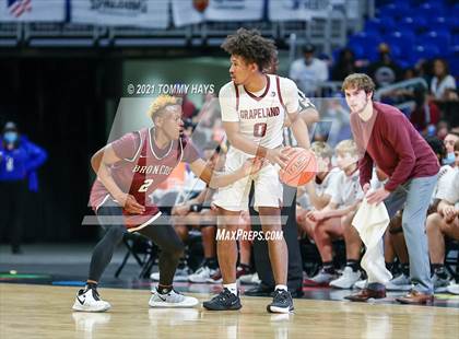 Thumbnail 1 in Grapeland vs. Clarendon (UIL 2A Final) photogallery.
