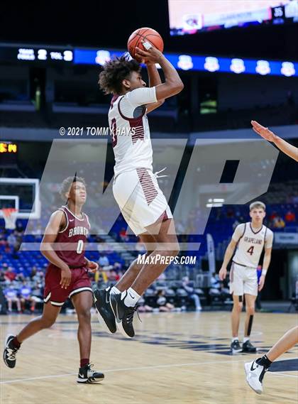 Thumbnail 1 in Grapeland vs. Clarendon (UIL 2A Final) photogallery.