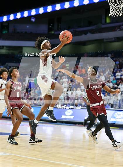 Thumbnail 2 in Grapeland vs. Clarendon (UIL 2A Final) photogallery.