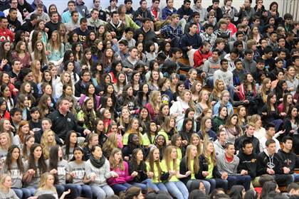 Thumbnail 2 in Archbishop Mitty TOC Ceremony photogallery.