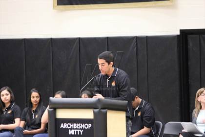Thumbnail 1 in Archbishop Mitty TOC Ceremony photogallery.