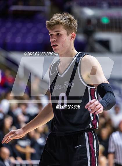 Thumbnail 1 in Corner Canyon vs. Lone Peak (UHSAA 6A Semifinal) photogallery.