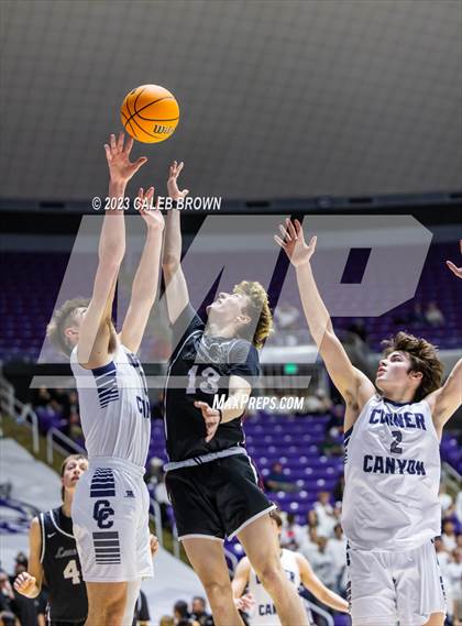 Thumbnail 2 in Corner Canyon vs. Lone Peak (UHSAA 6A Semifinal) photogallery.