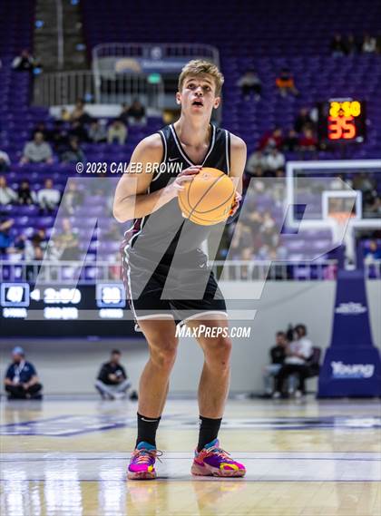 Thumbnail 2 in Corner Canyon vs. Lone Peak (UHSAA 6A Semifinal) photogallery.