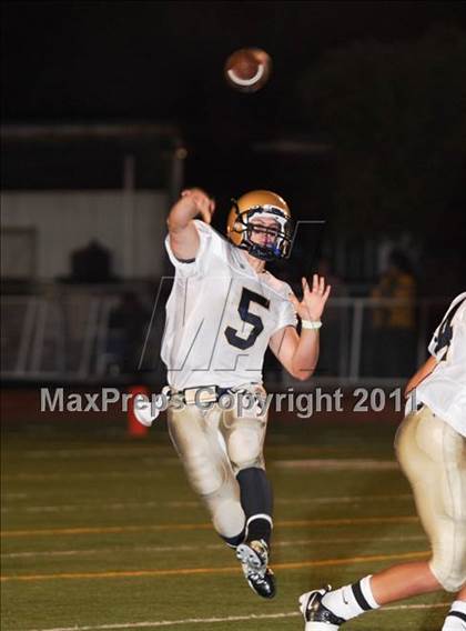 Thumbnail 3 in Mater Dei @ St. Joseph photogallery.