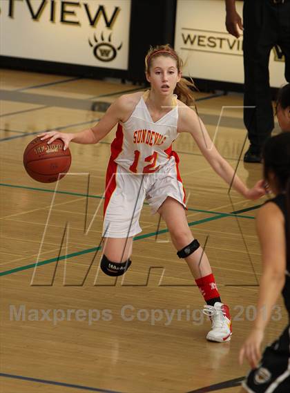 Thumbnail 1 in Mt. Carmel vs. Canyon (So Cal Holiday Classic) photogallery.