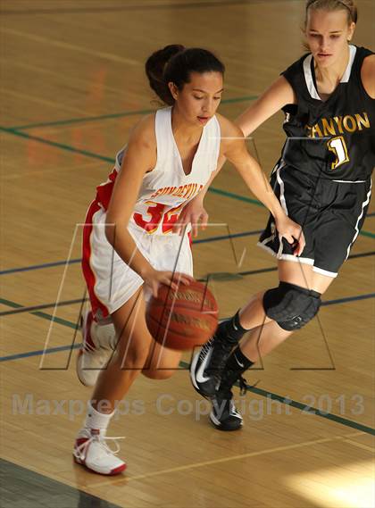 Thumbnail 2 in Mt. Carmel vs. Canyon (So Cal Holiday Classic) photogallery.