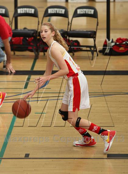 Thumbnail 1 in Mt. Carmel vs. Canyon (So Cal Holiday Classic) photogallery.