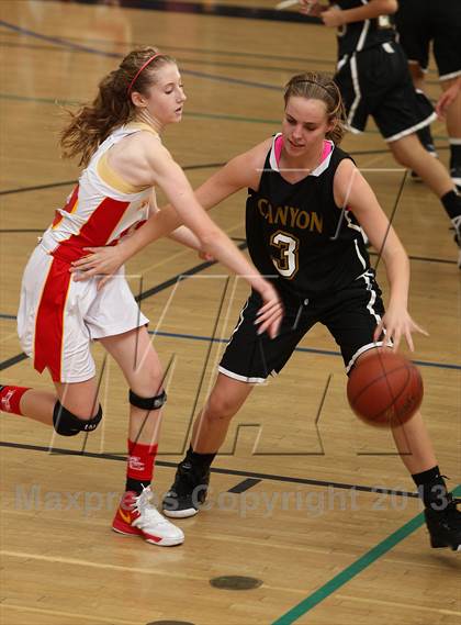 Thumbnail 2 in Mt. Carmel vs. Canyon (So Cal Holiday Classic) photogallery.