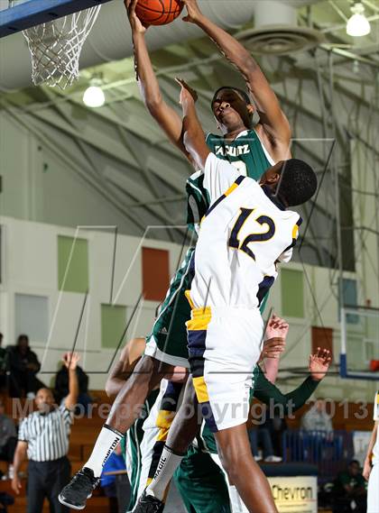 Thumbnail 3 in Tahquitz vs. El Segundo (El Segundo Tournament) photogallery.