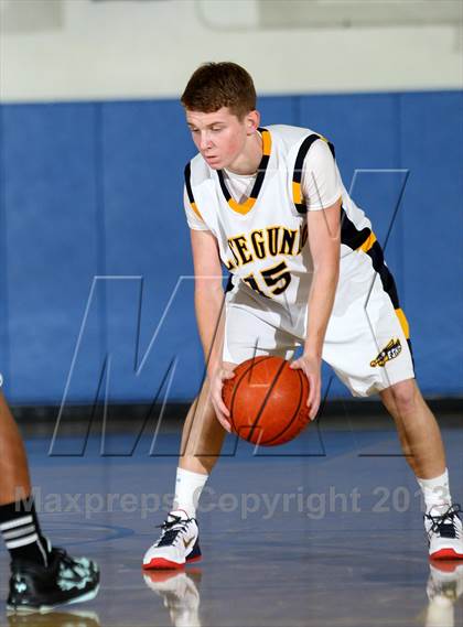 Thumbnail 2 in Tahquitz vs. El Segundo (El Segundo Tournament) photogallery.