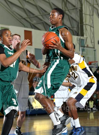 Thumbnail 1 in Tahquitz vs. El Segundo (El Segundo Tournament) photogallery.