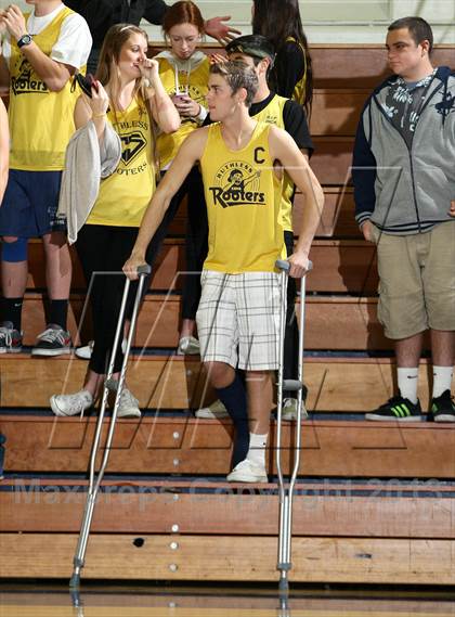 Thumbnail 3 in Tahquitz vs. El Segundo (El Segundo Tournament) photogallery.