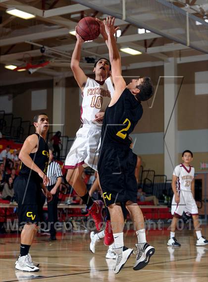 Thumbnail 1 in Downey vs. Capistrano Valley (MaxPreps Holiday Classic) photogallery.