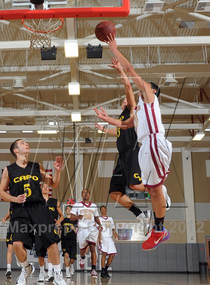 Thumbnail 1 in Downey vs. Capistrano Valley (MaxPreps Holiday Classic) photogallery.