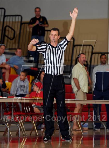 Thumbnail 1 in Downey vs. Capistrano Valley (MaxPreps Holiday Classic) photogallery.