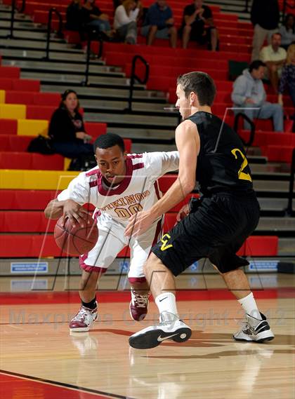 Thumbnail 2 in Downey vs. Capistrano Valley (MaxPreps Holiday Classic) photogallery.