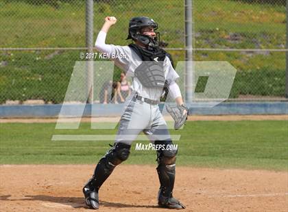 Thumbnail 1 in Golden Valley @ Camarillo photogallery.
